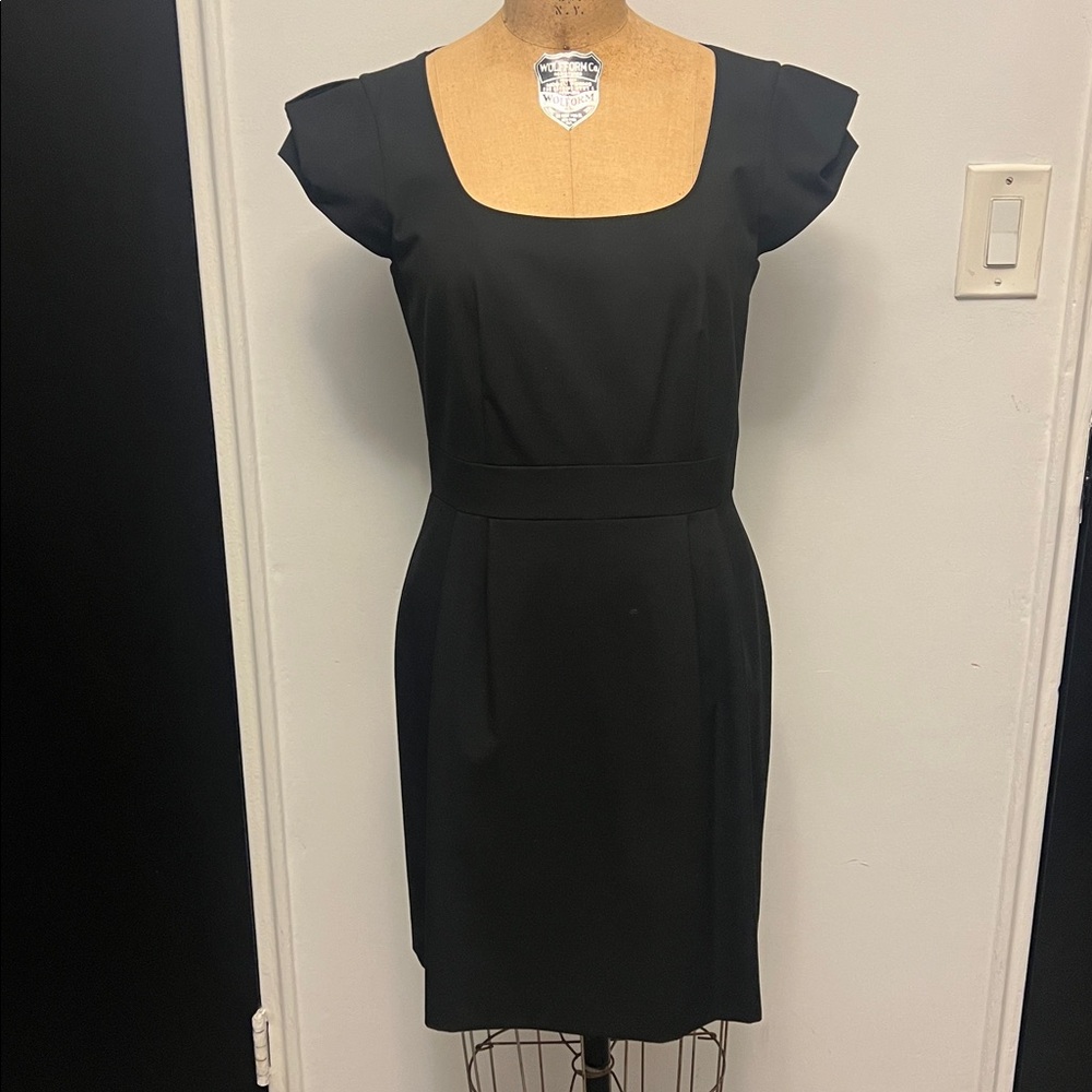 Tahari Black Shift Dress w/ Shoulder Puff Detail 4
